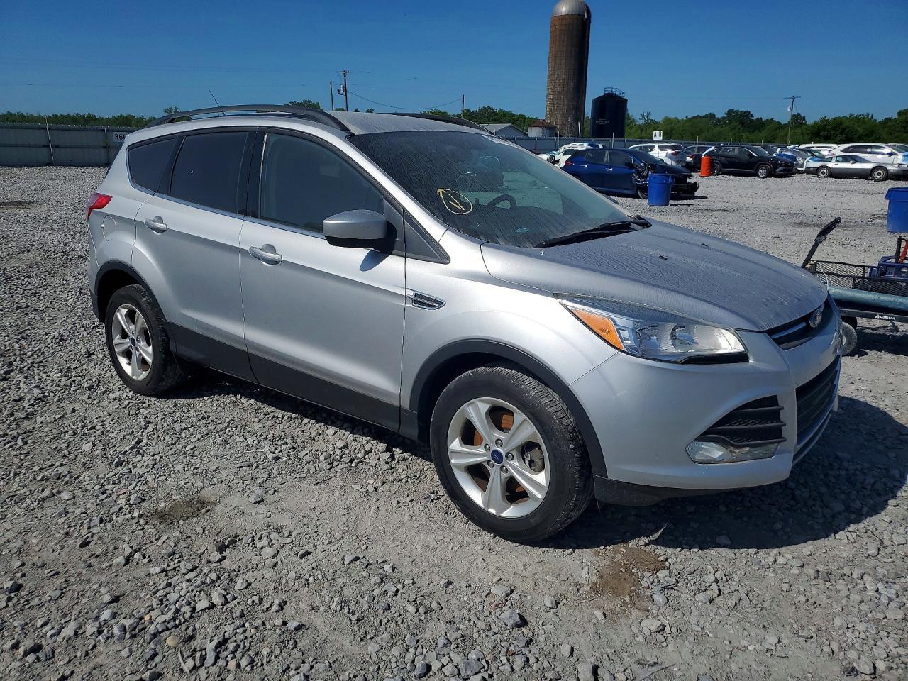 2016 Ford Escape Se - Фото 4