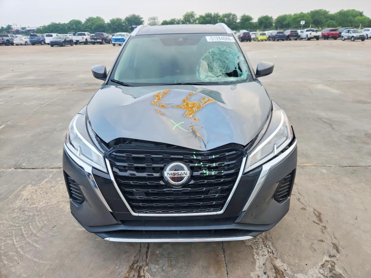 2021 Nissan Kicks Sv - Image 5