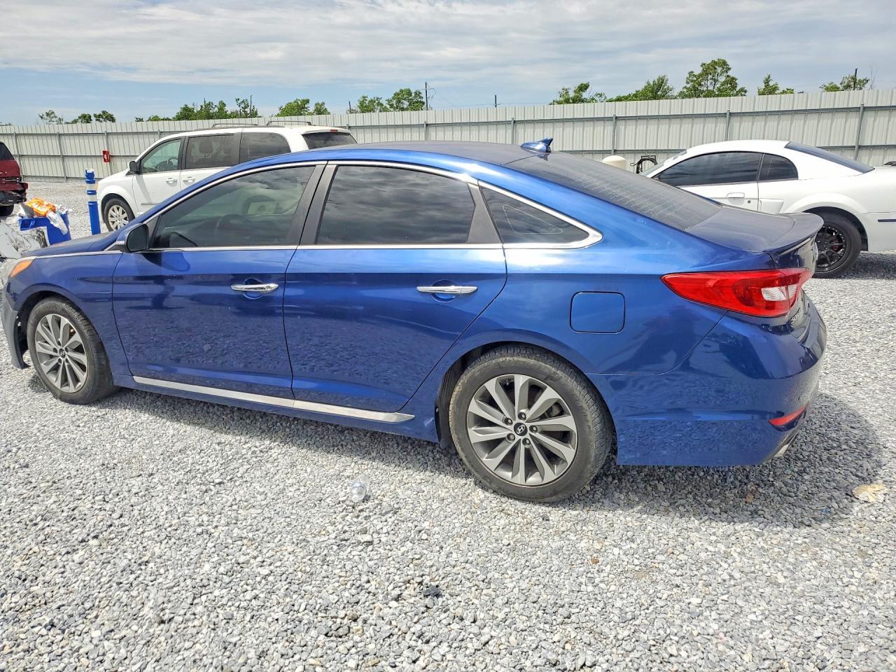 2016 Hyundai Sonata Sport - Фото 2