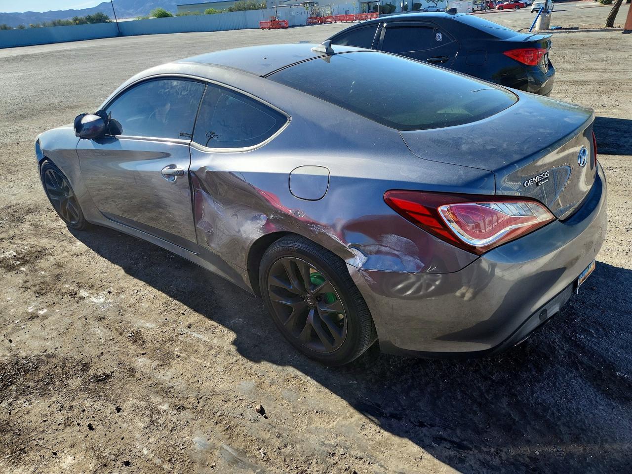 2014 Hyundai Genesis Coupe 2.0T - Image 2