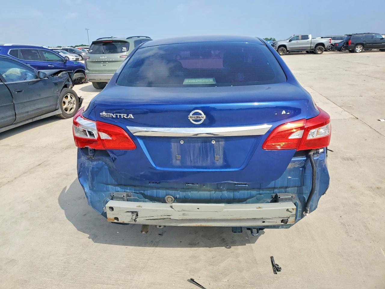 2019 Nissan Sentra S - Фото 6