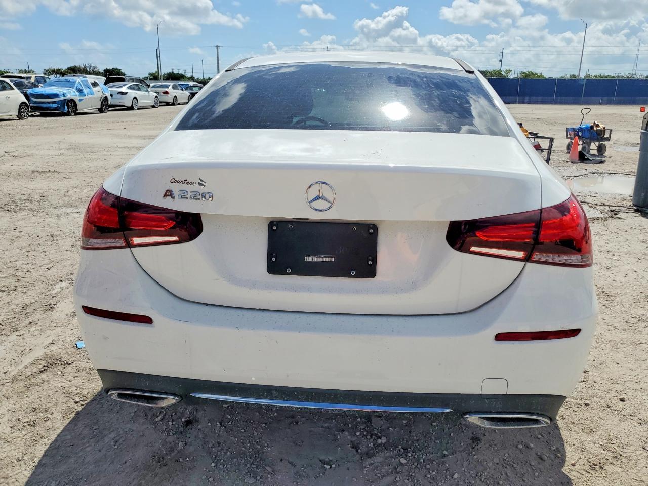 2021 Mercedes-Benz A 220 - Image 6