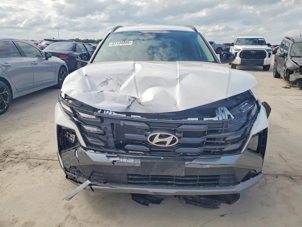 2025 Hyundai Tucson Sel - Image 5