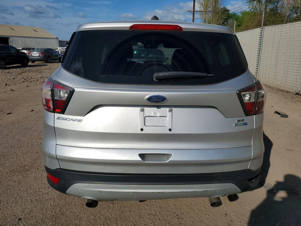 2017 Ford Escape - Фото 6