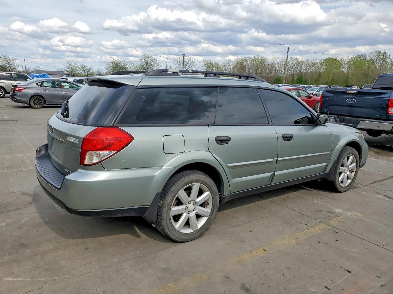 2009 Subaru Outback 2.5I - Фото 3