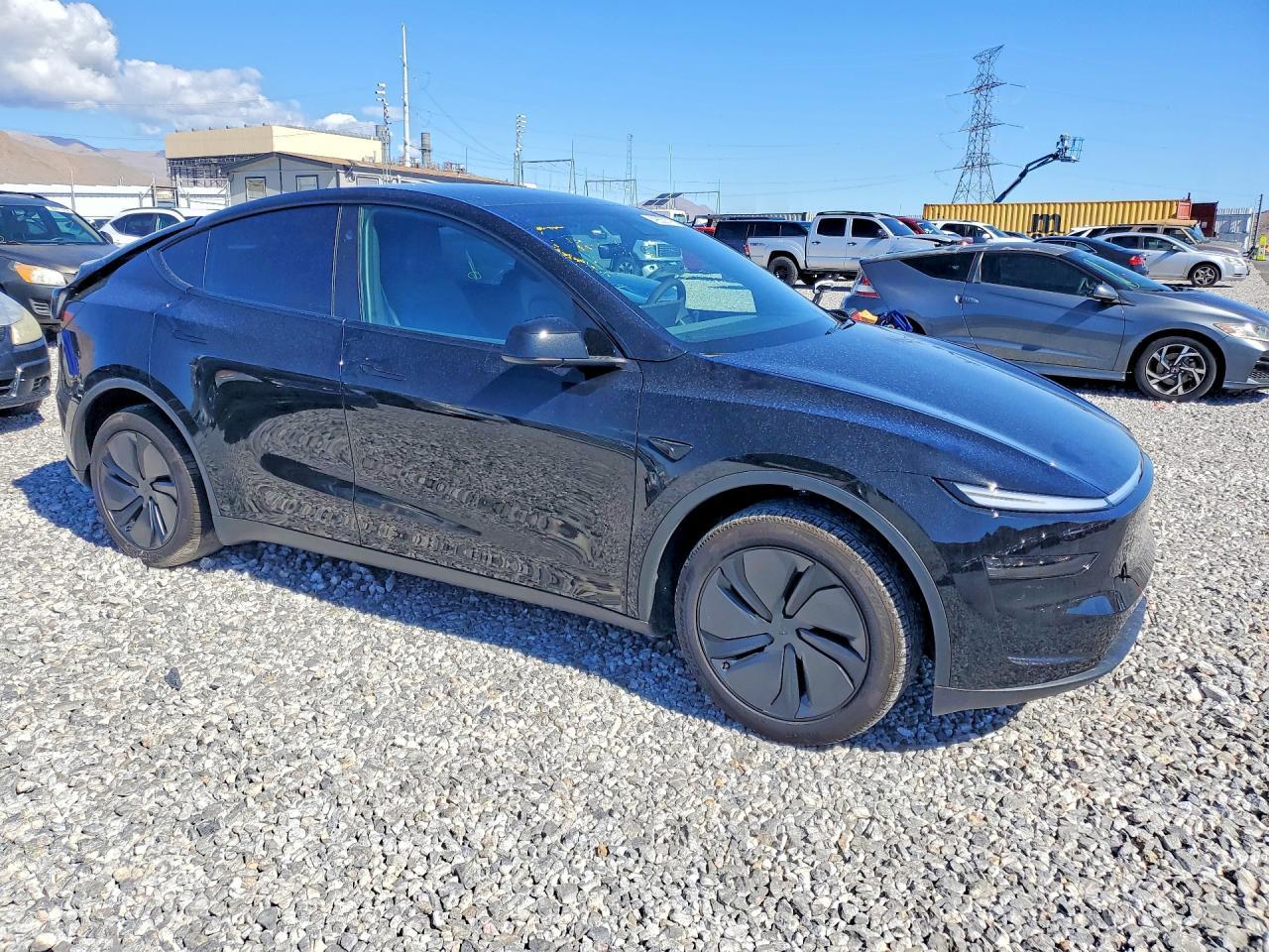 2026 Tesla Model Y - Фото 4