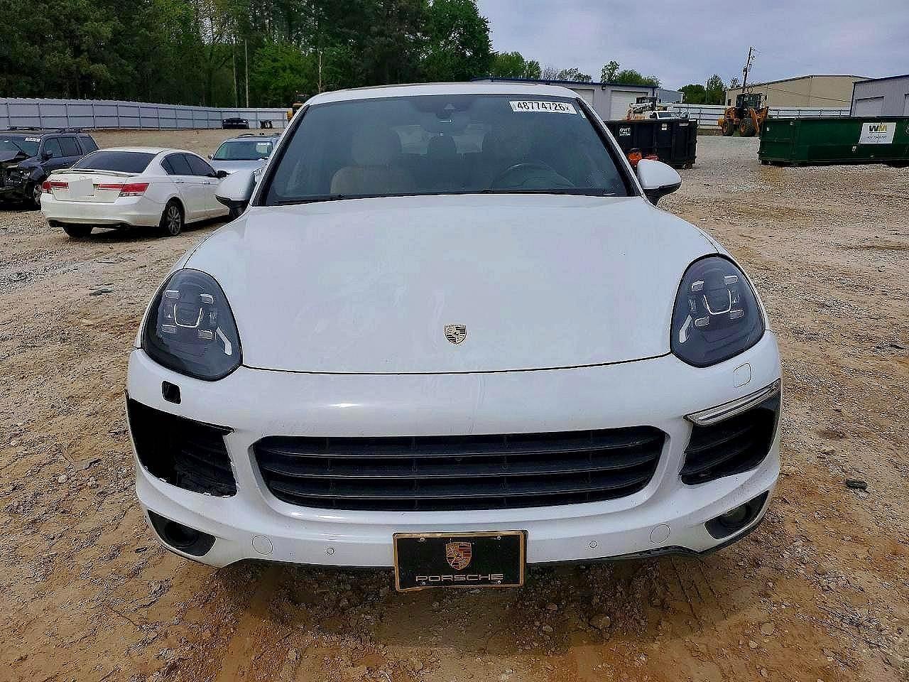 2018 Porsche Cayenne - Image 5