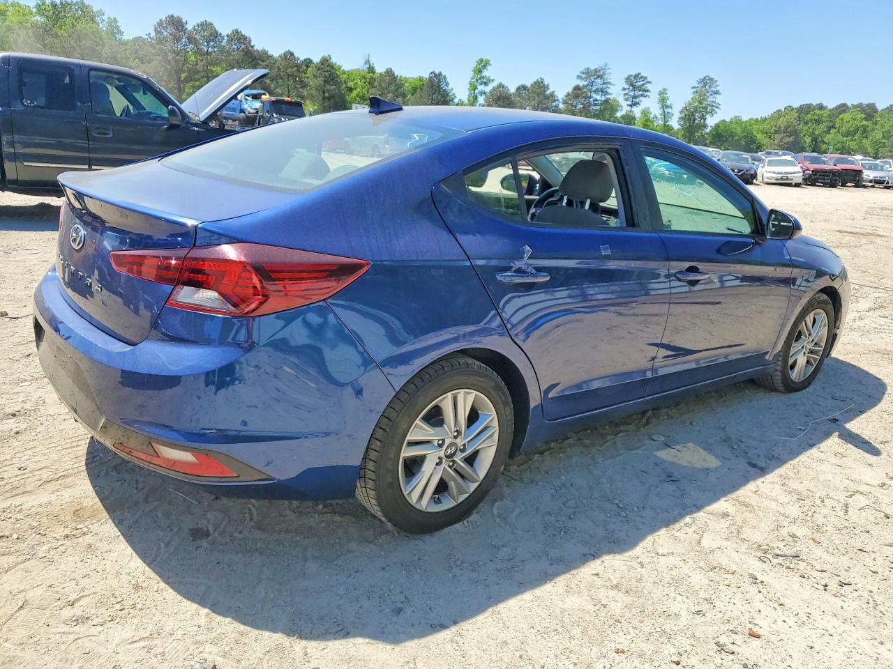 2020 Hyundai Elantra Sel - Фото 3