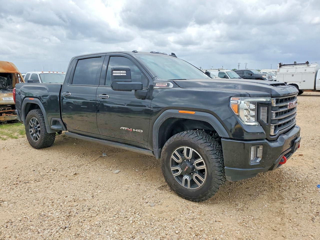 2022 GMC Sierra K2500 At4 - Image 4