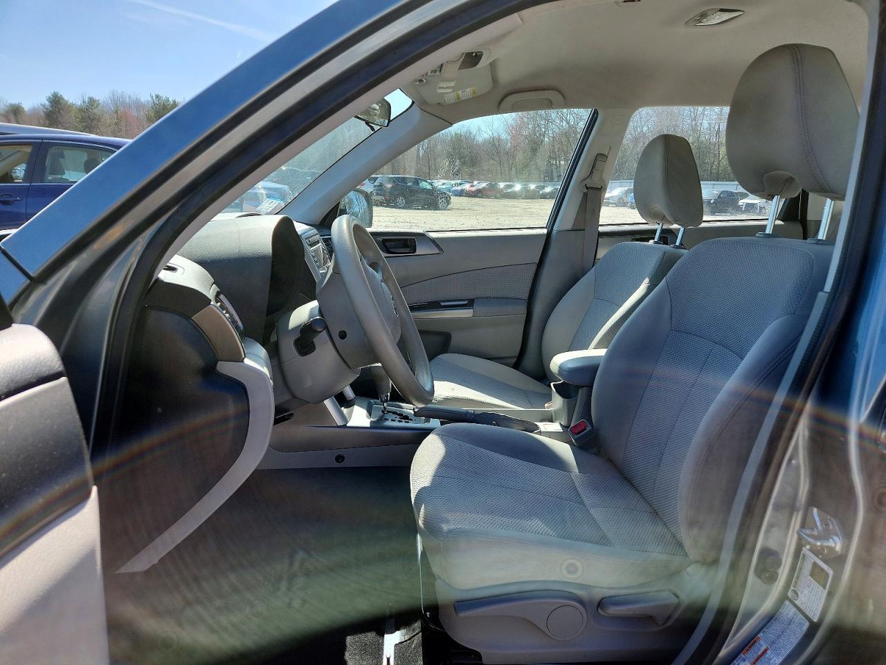 2011 Subaru Forester 2.5X - Фото 7