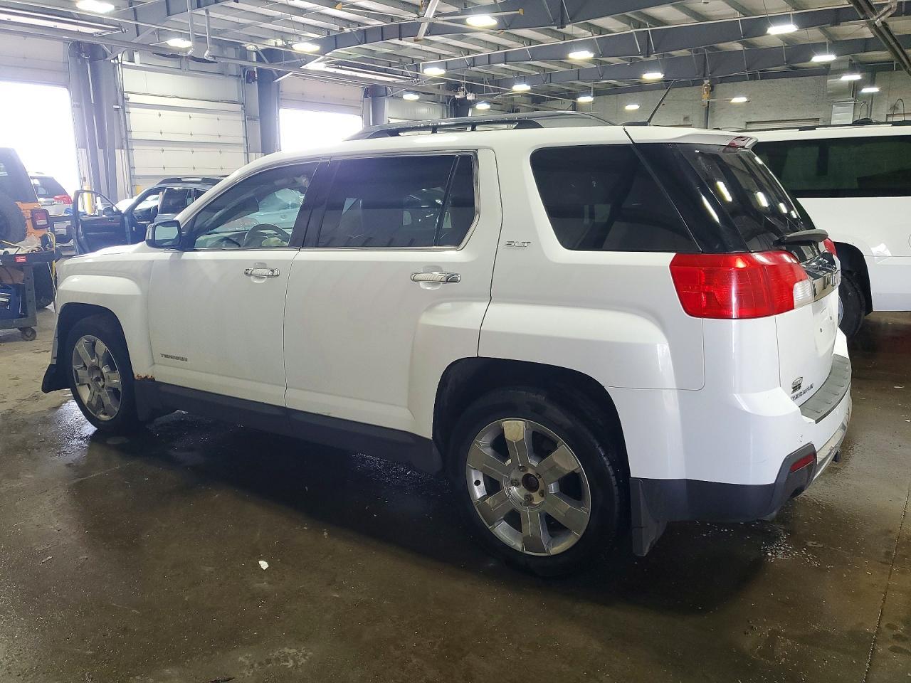 2015 GMC Terrain Slt - Фото 2