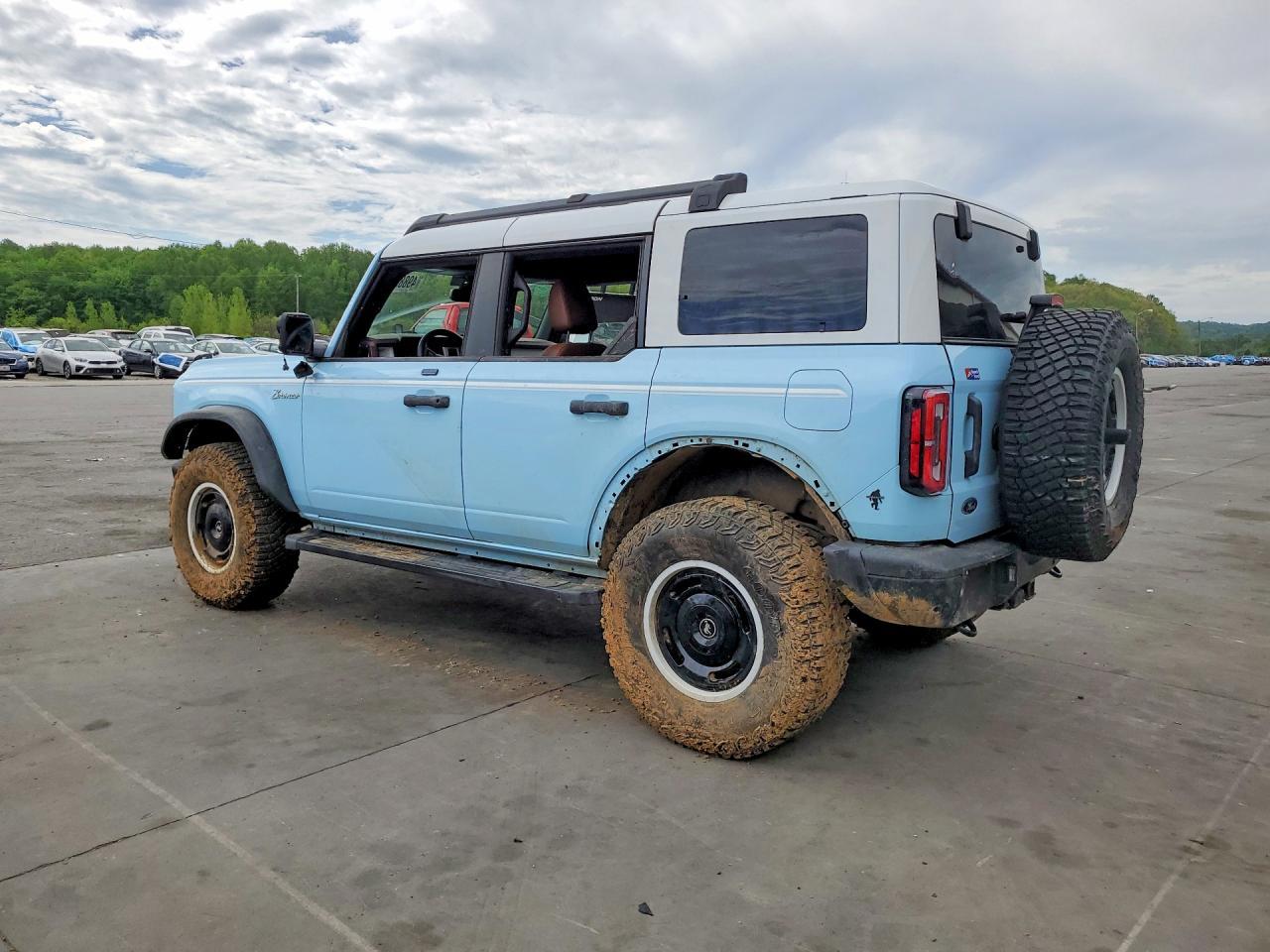2023 Ford Bronco Heritage Limited - Image 2