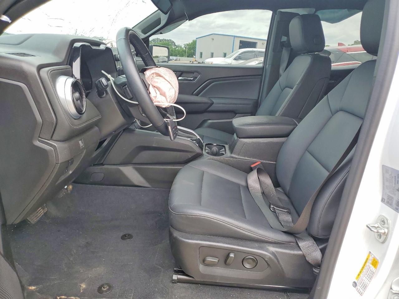 2024 Chevrolet Colorado Lt - Image 7