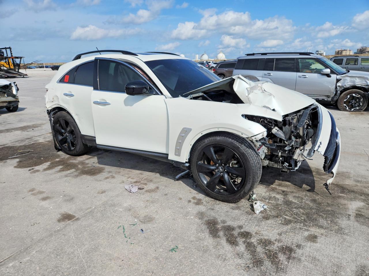 2017 Infiniti Qx70 Base - Image 4