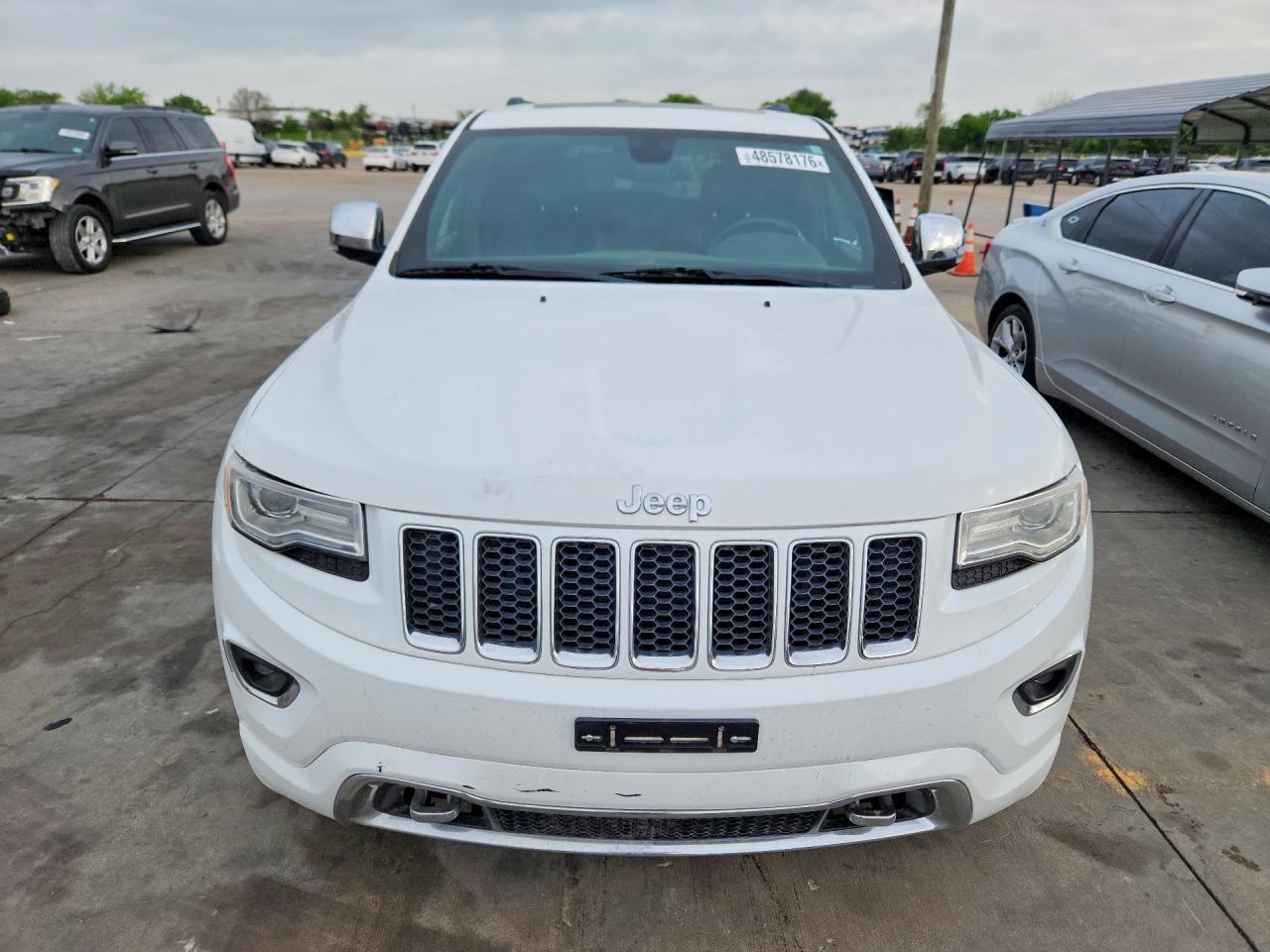 2015 Jeep Grand Cherokee Overland - Image 5