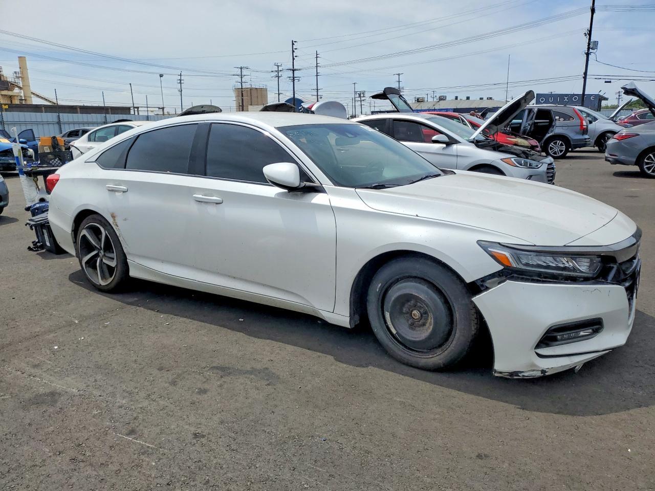 2018 Honda Accord Sport - Image 4