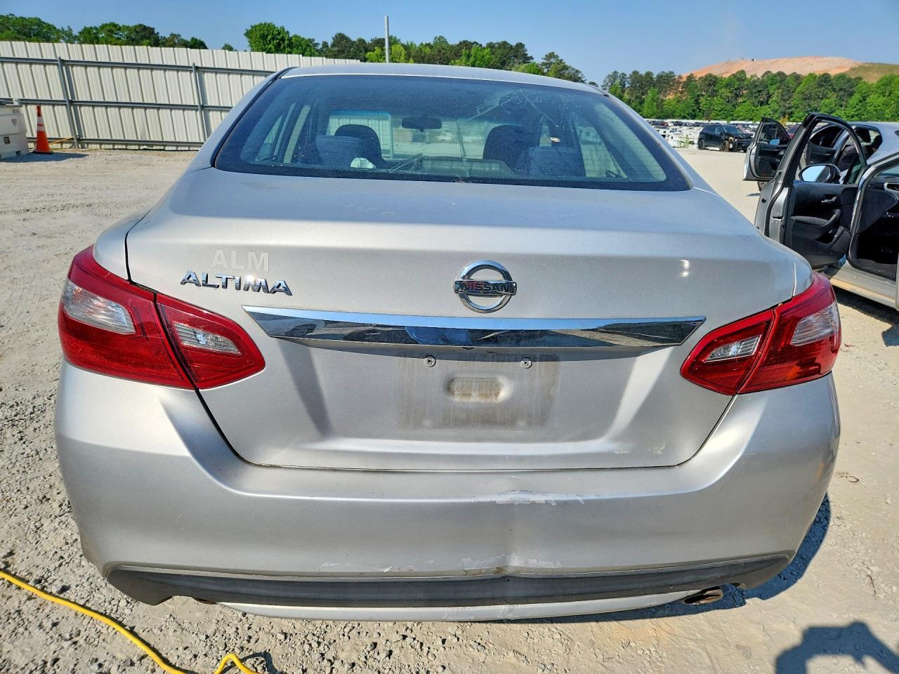 2018 Nissan Altima - Image 6