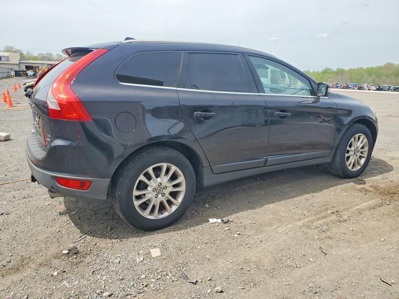 2010 Volvo Xc60 T6 - Image 3