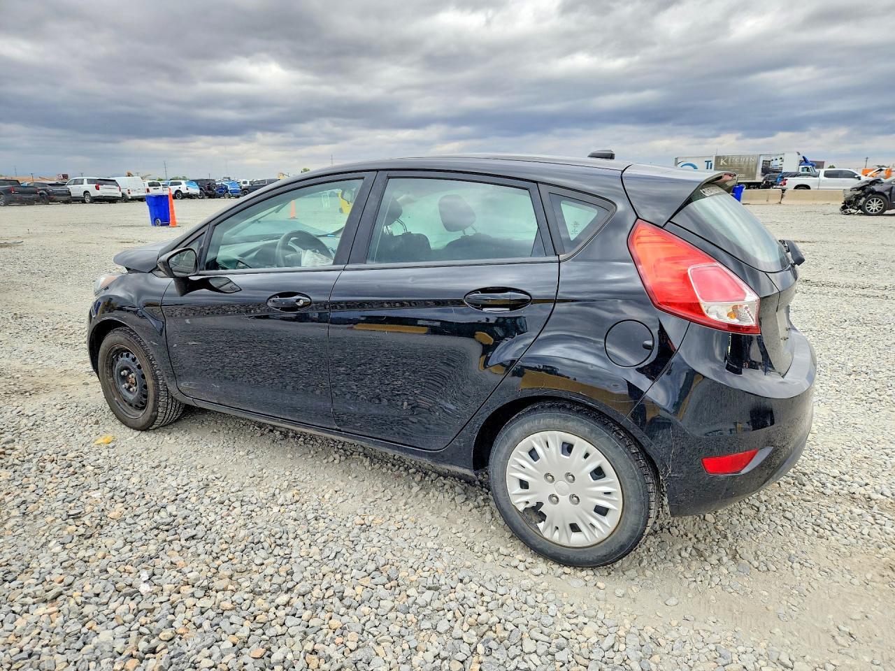 2018 Ford Fiesta S - Фото 2
