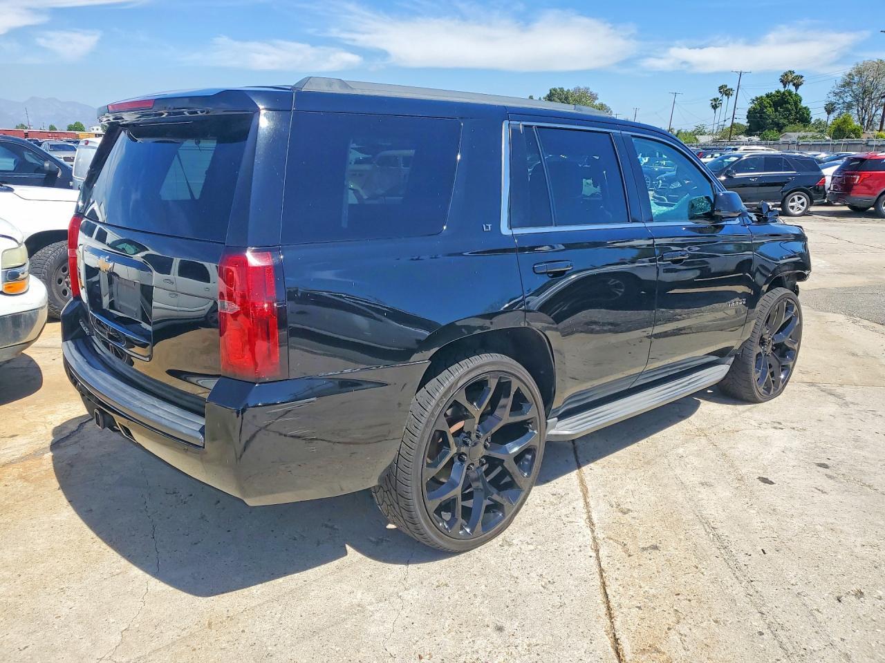 2015 Chevrolet Tahoe C1500 Lt - Фото 3