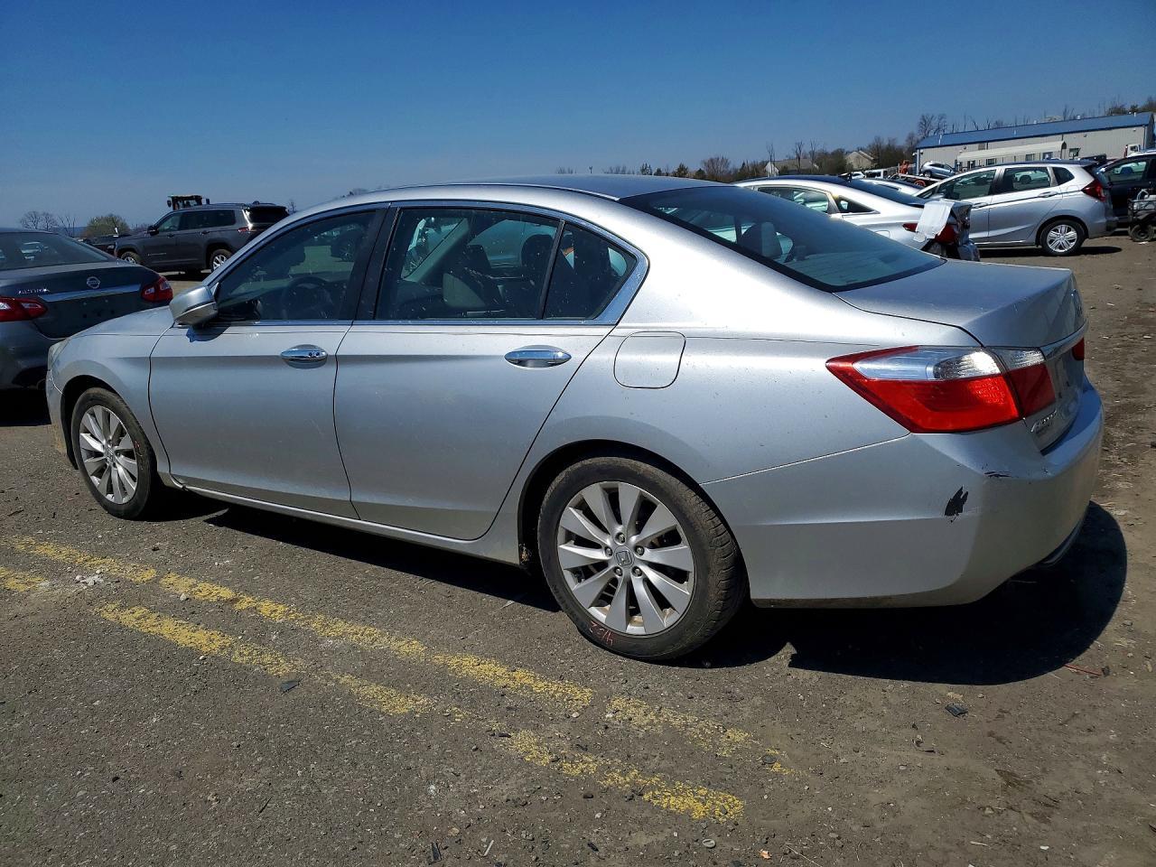 2015 Honda Accord Ex - Фото 2