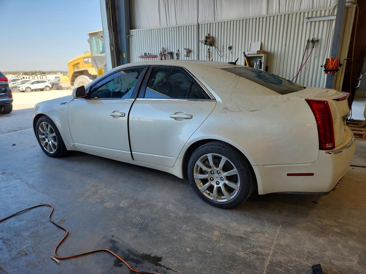 2008 Cadillac Cts - Image 2