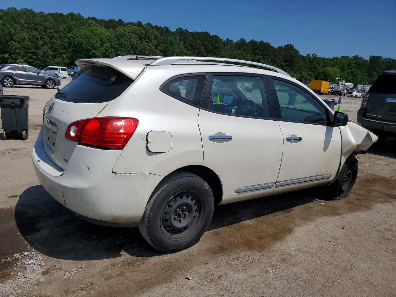 2015 Nissan Rogue Select S - Фото 3