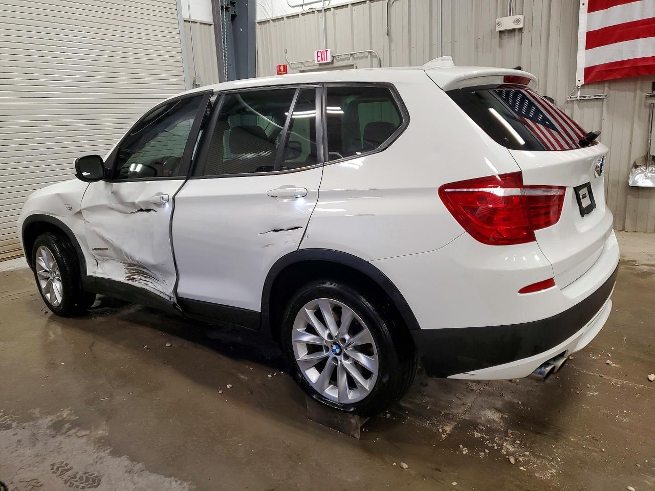 2014 BMW X3 xDrive28I - Image 2