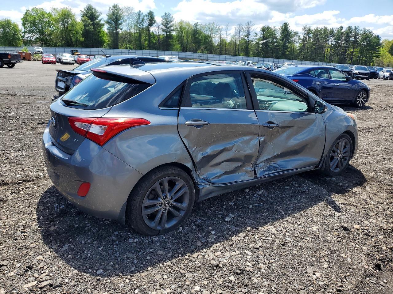 2016 Hyundai Elantra Gt Base - Фото 3