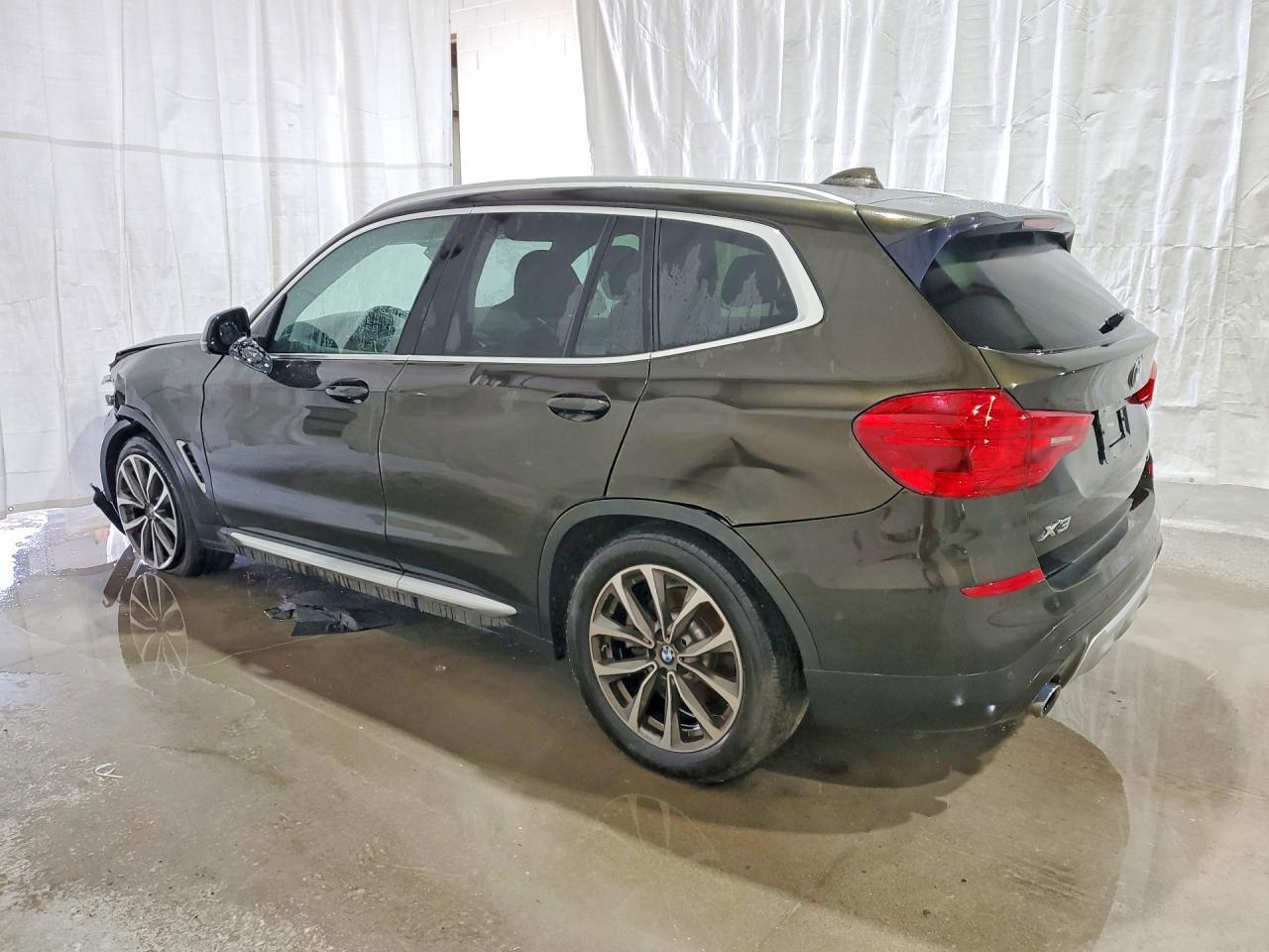 2019 BMW X3 xDrive30I - Фото 2