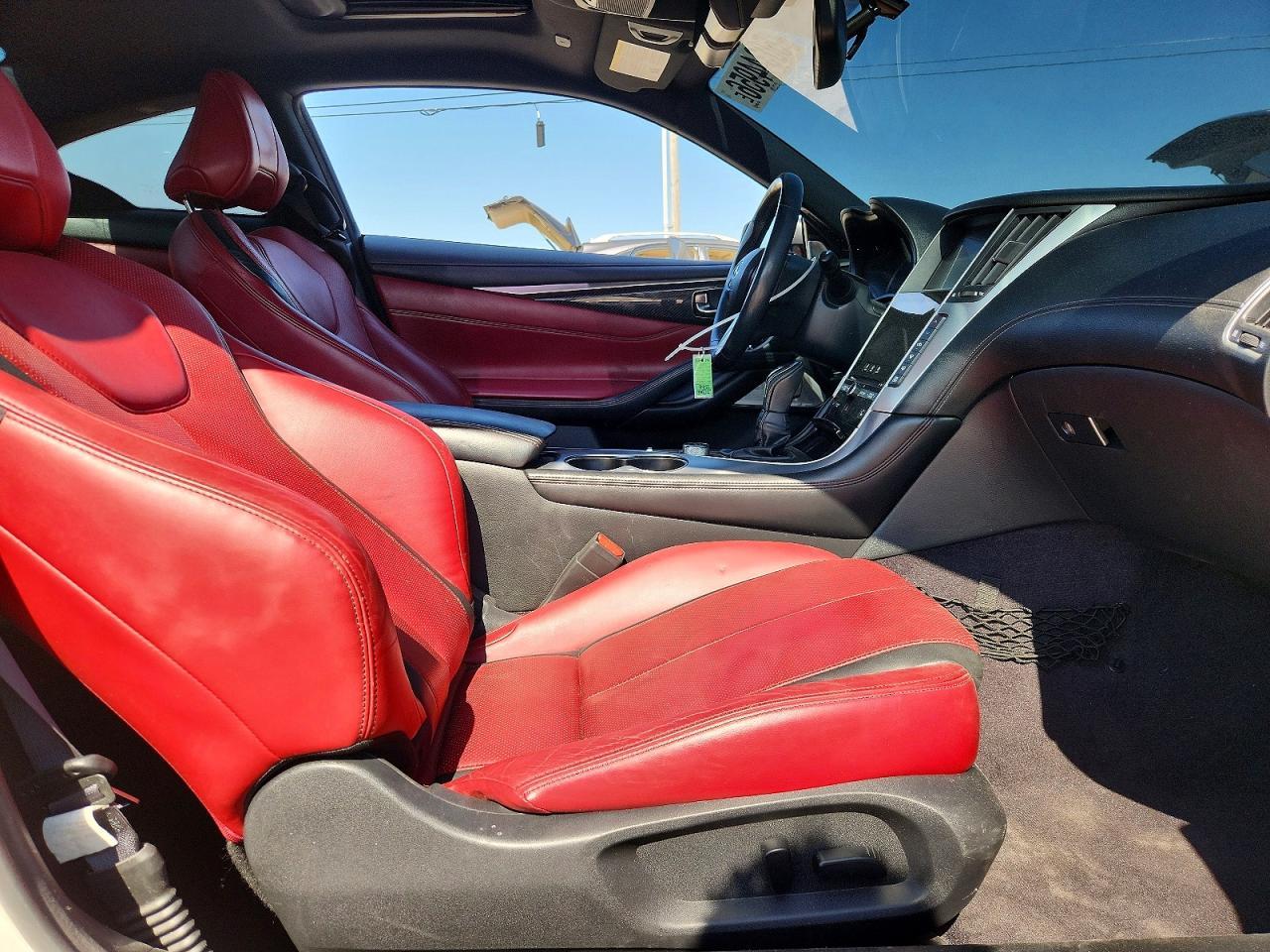 2017 Infiniti Q60 3.0T Premium - Фото 7
