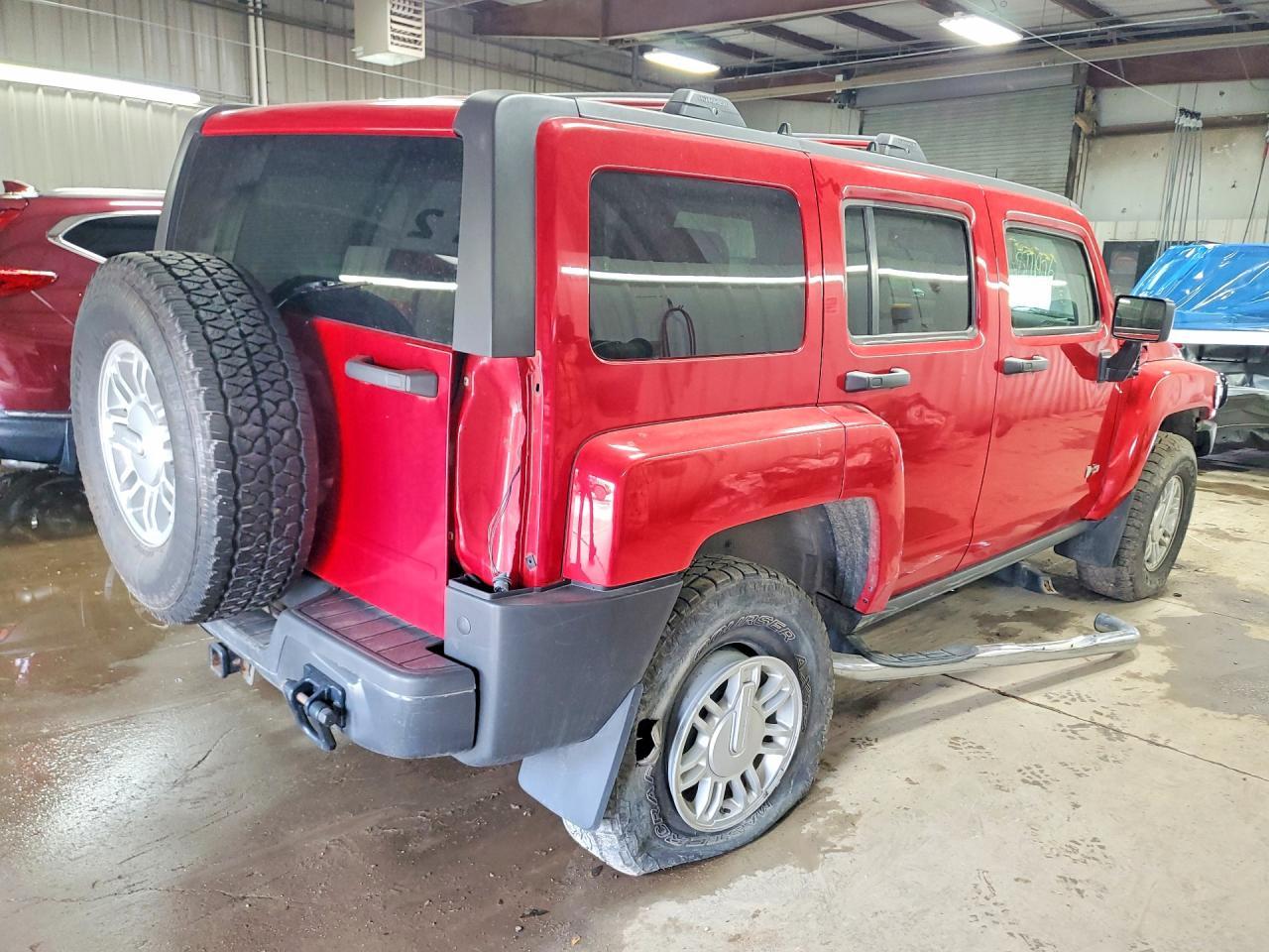 2010 Hummer H3 - Фото 3