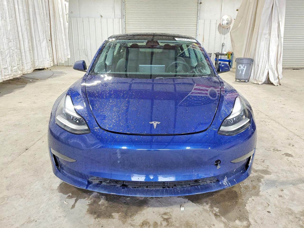 2023 Tesla Model 3 - Фото 5