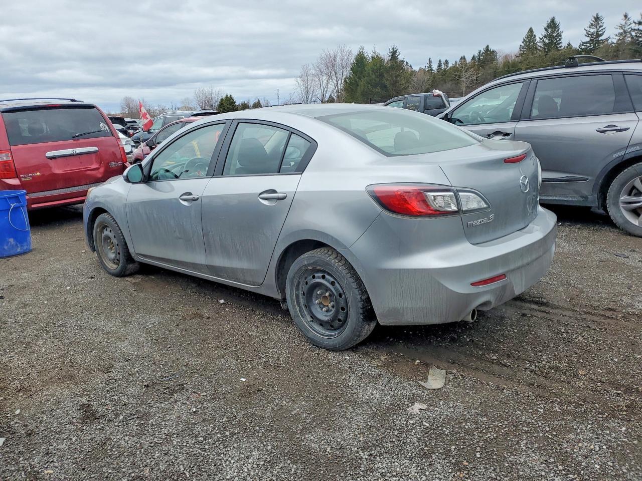 2013 Mazda 3 I - Фото 2