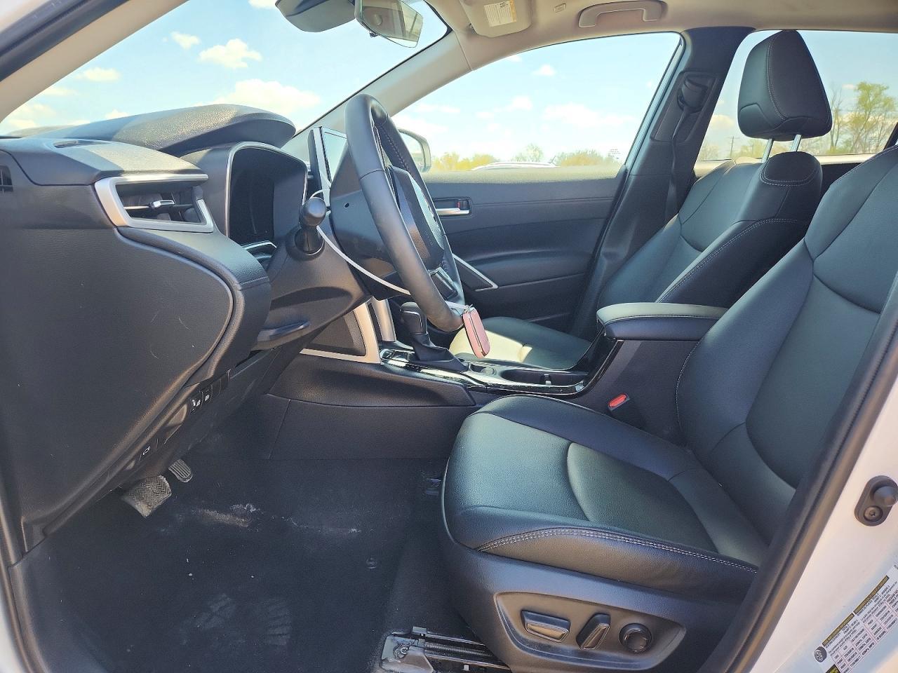 2025 Toyota Corolla Cross Xle - Фото 7