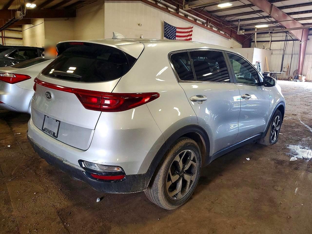 2021 Kia Sportage Lx - Image 3
