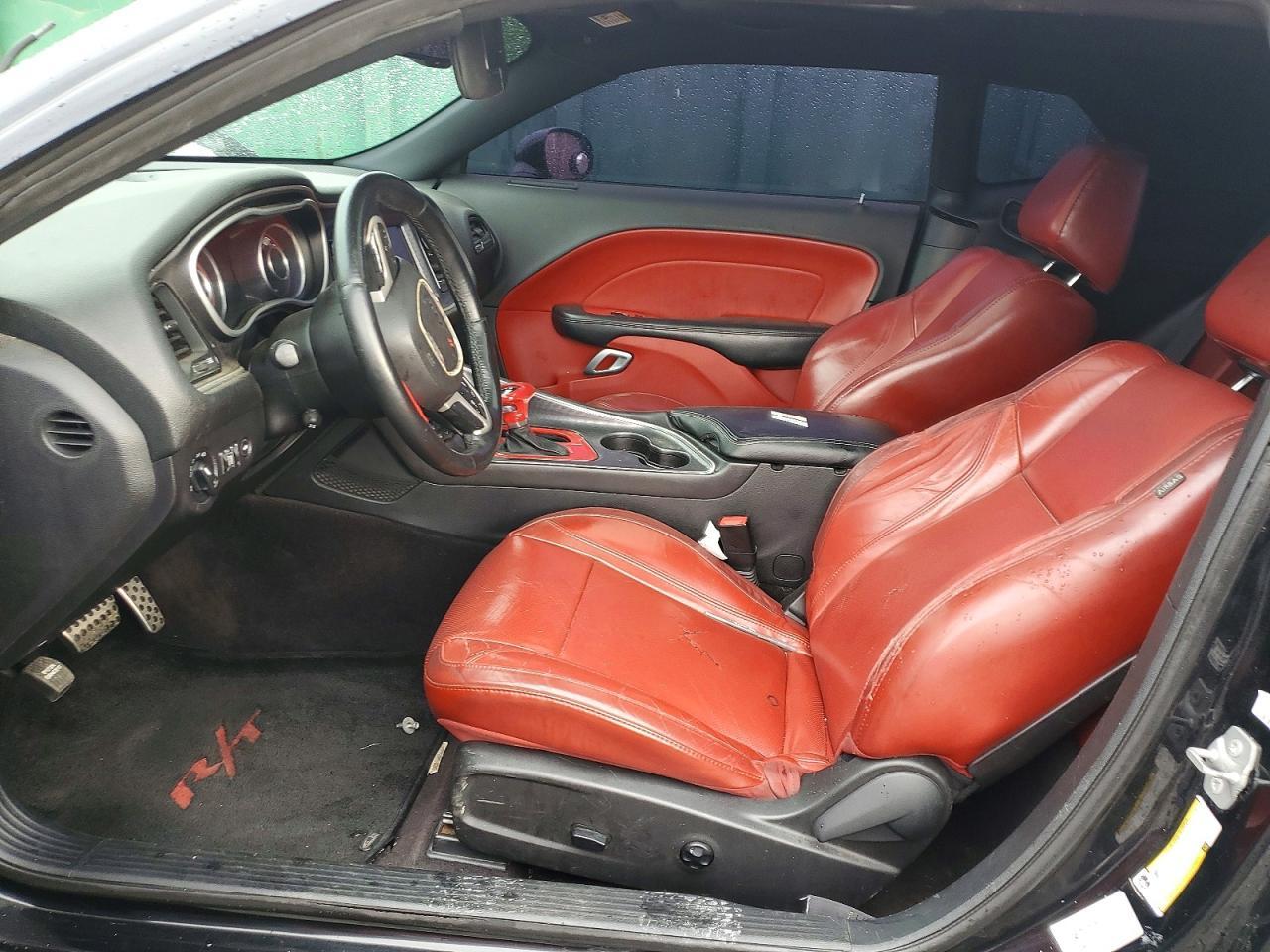 2016 Dodge Challenger R - Image 7