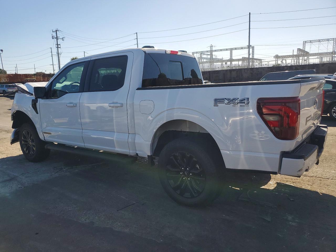 2025 Ford F150 Lariat - Фото 2
