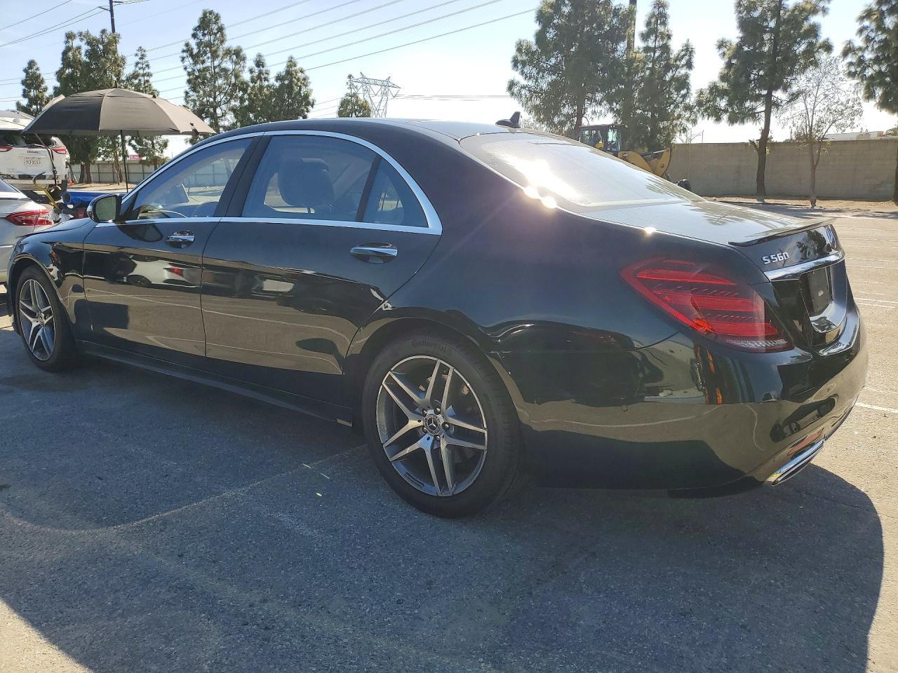 2018 Mercedes-Benz S 560 - Фото 2