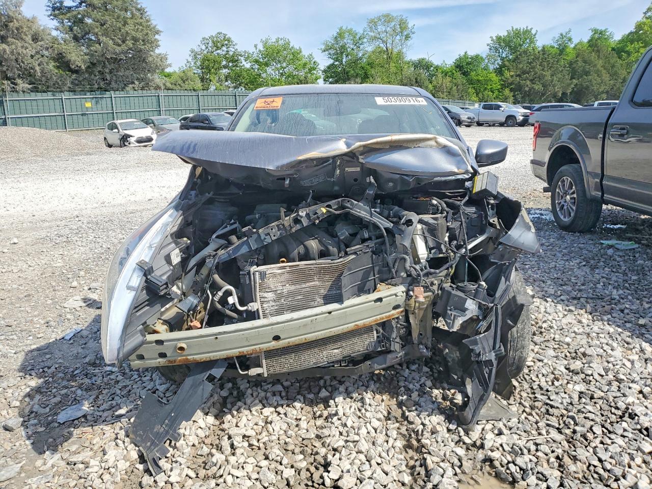 2019 Nissan Versa S Plus - Image 5