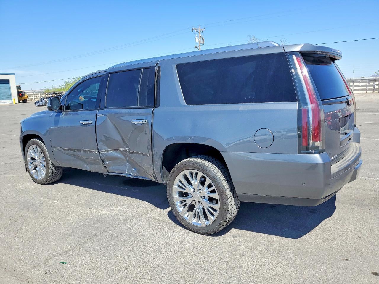 2019 Cadillac Escalade Esv Platinum - Фото 2