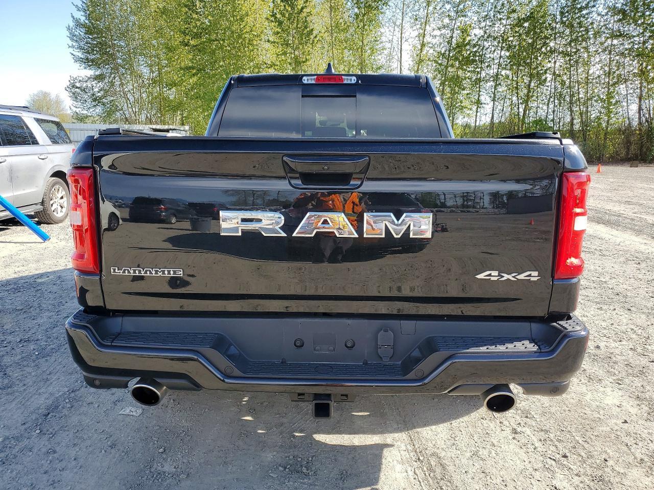 2025 Ram 1500 Laramie - Image 6
