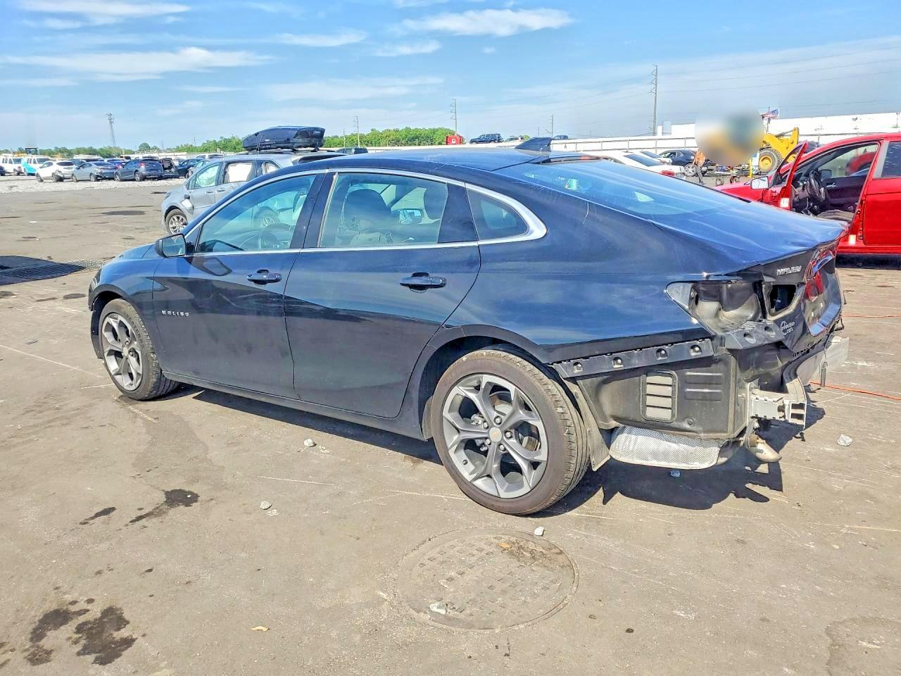 2023 Chevrolet Malibu Lt - Image 2