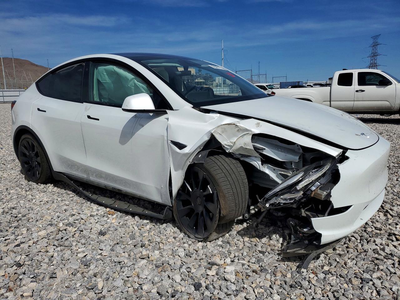 2020 Tesla Model Y - Фото 4