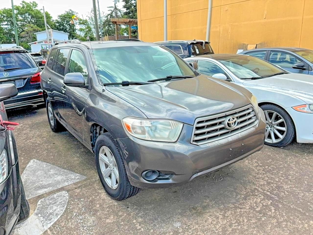 2010 Toyota Highlander Base