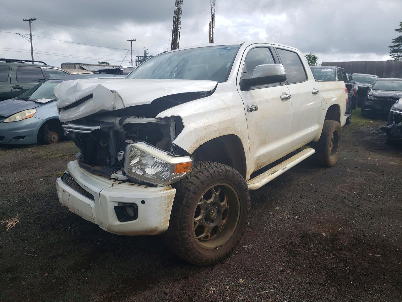 2014 Toyota Tundra Crewmax Platinum