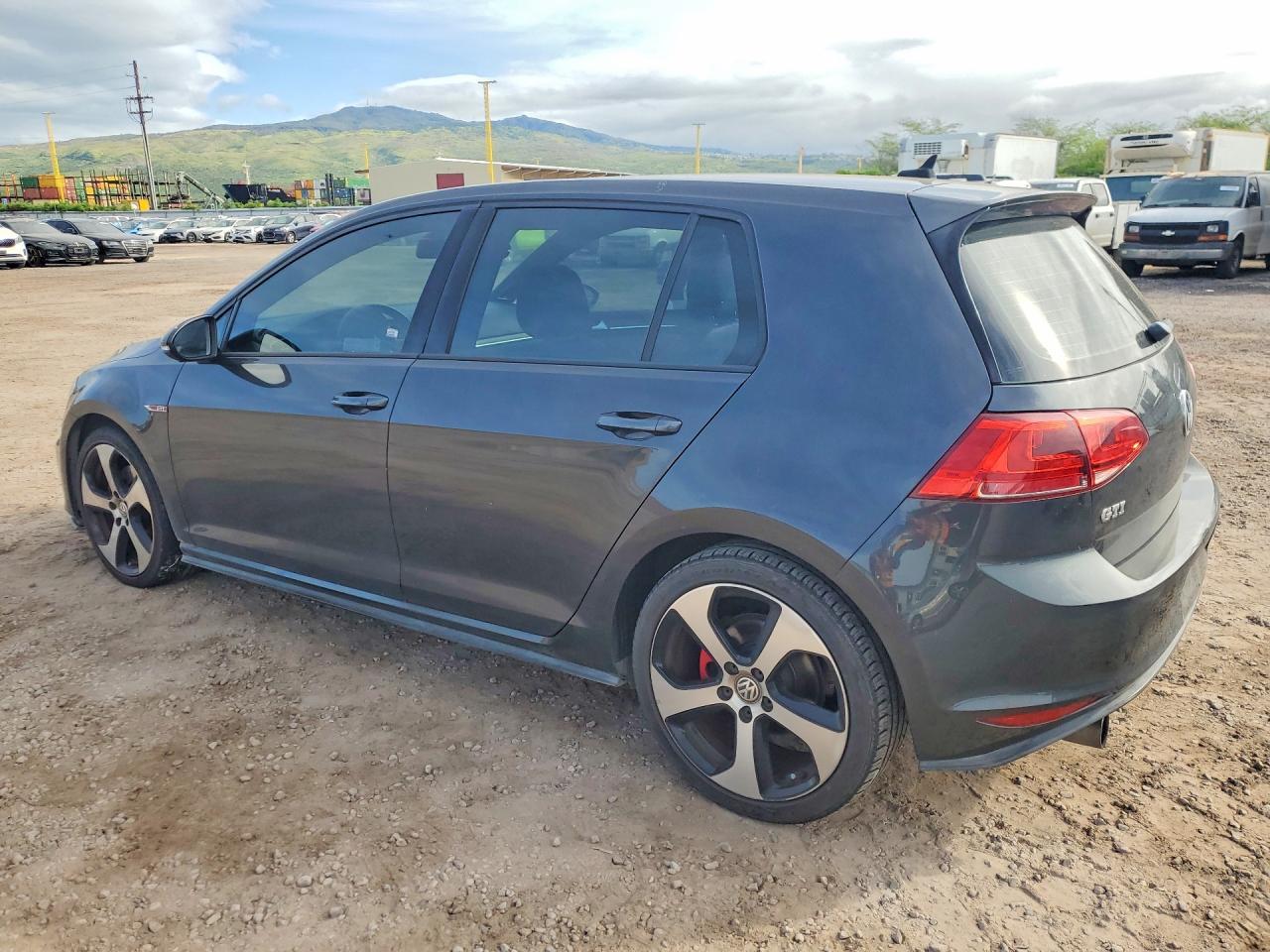 2016 Volkswagen Gti S - Image 2