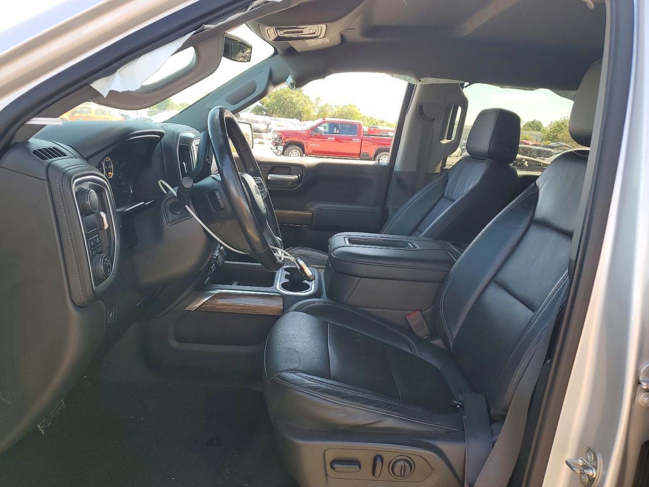 2020 Chevrolet Silverado C1500 Rst - Image 7