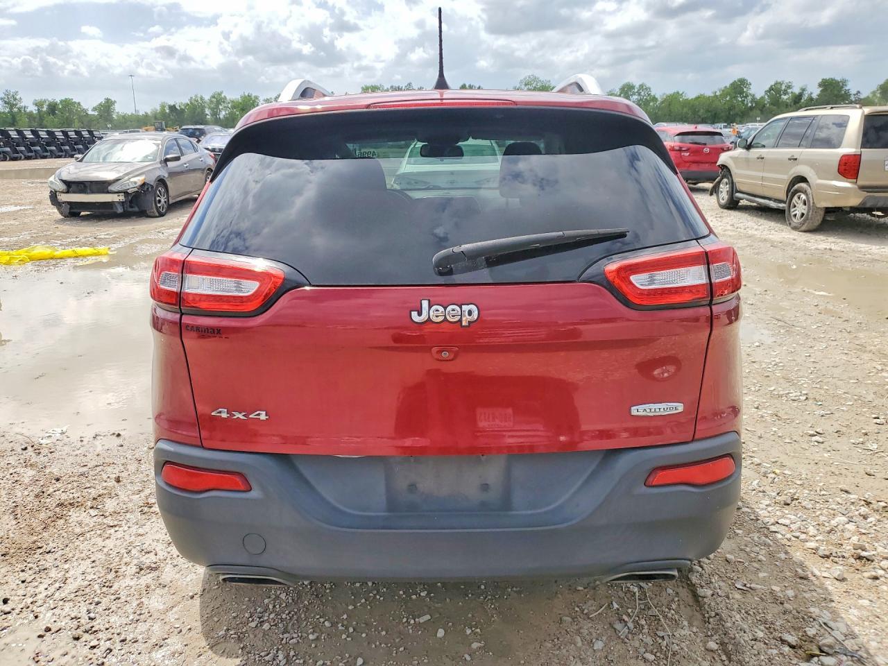 2017 Jeep Cherokee Latitude - Фото 6