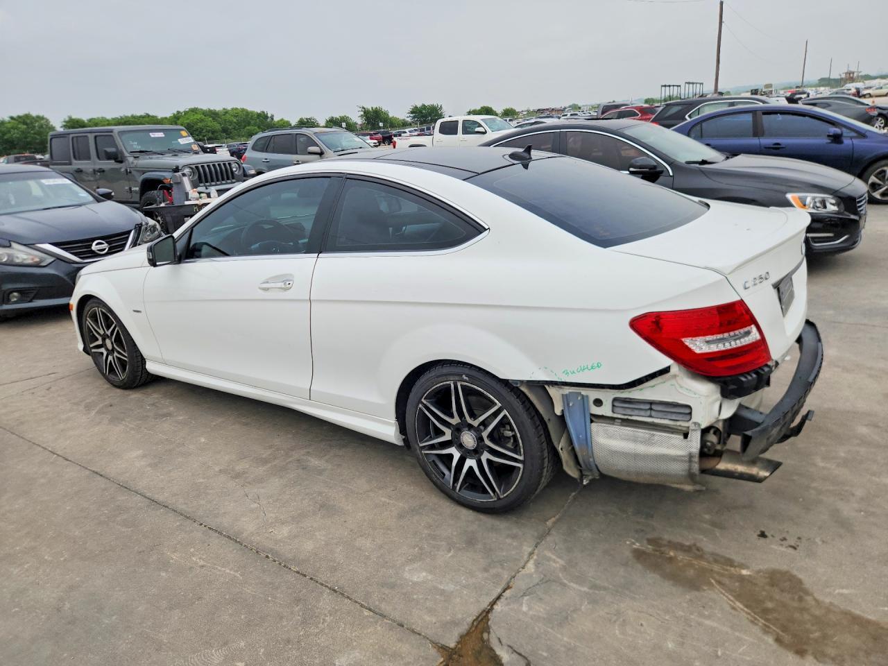 2014 Mercedes-Benz C 250 - Image 2